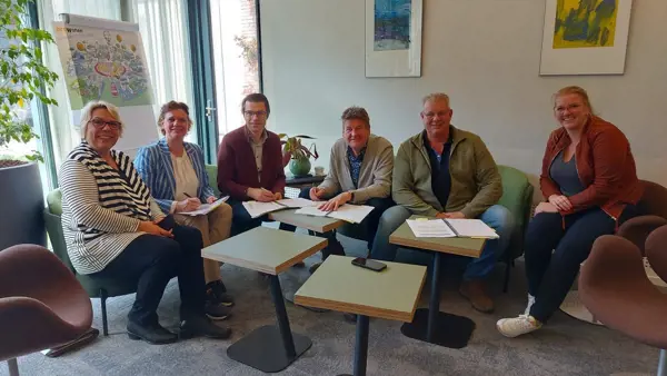 Umbraco.Cms.Core.Models.MediaWithCrops`1[Umbraco.Cms.Web.Common.PublishedModels.Image]